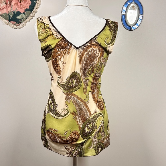 Y2K Green Paisley Tank - Picture 7 of 8